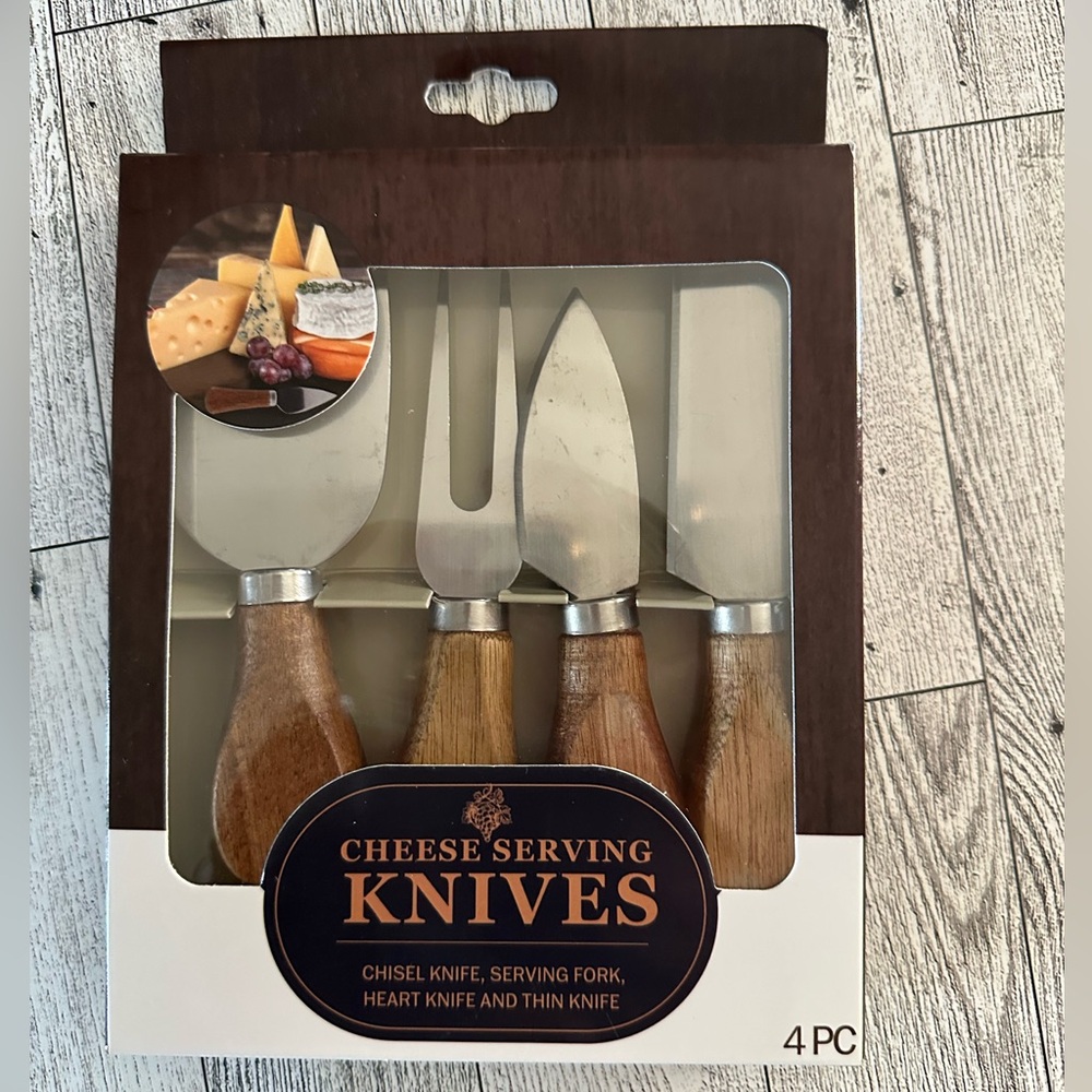🌵 3/$15 Cheese Serving Knives Set with Wooden Handles (see description)